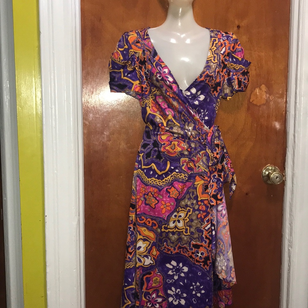 Vintage wrap dress 👗